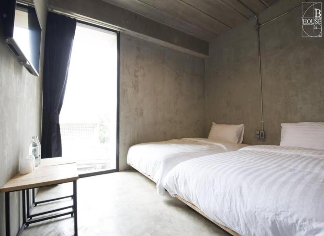 Hotel B Arch House Chiang Mai Esterno foto